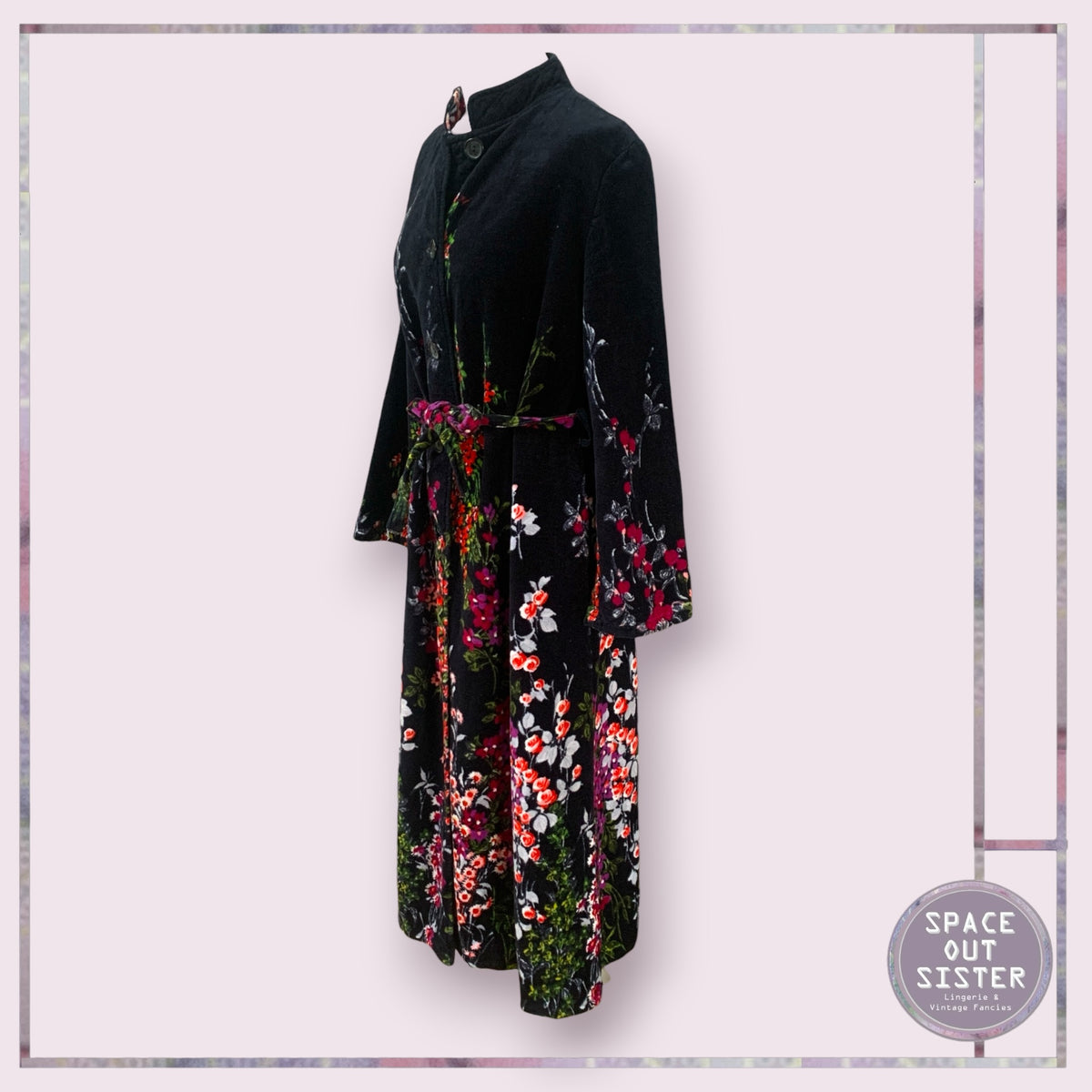 Vintage Cotton Navy Flower Robe