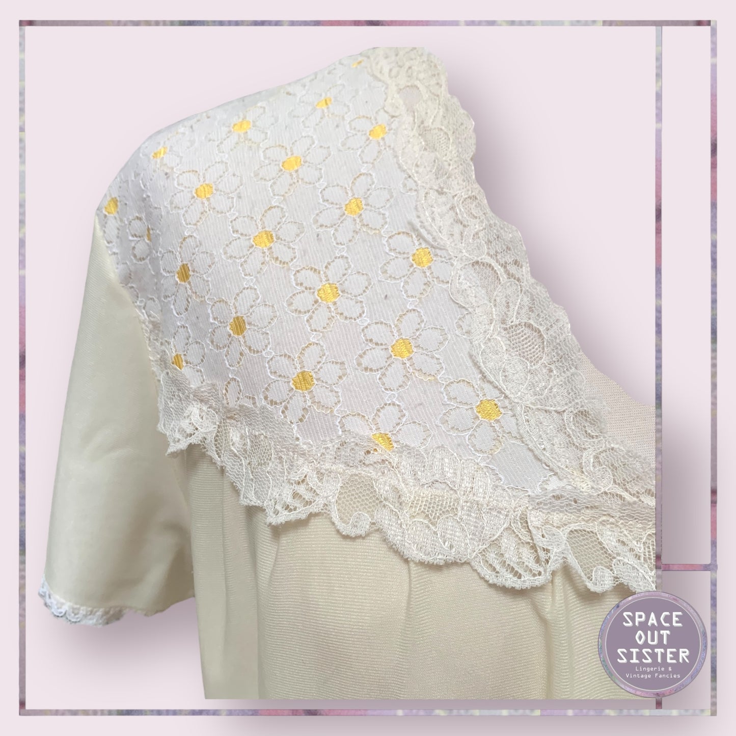 Vintage Daisy Nightdress