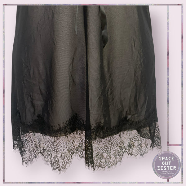 Black Lace Ribbon Tie Nightdress