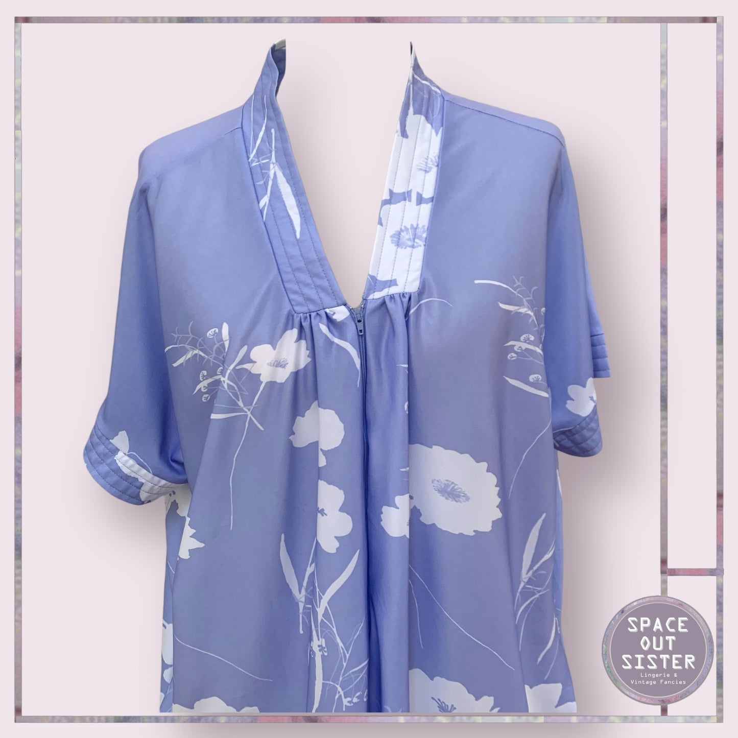 Vintage Zip Lilac Robe
