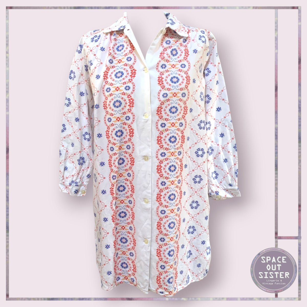Vintage Blue & Red Bloom Nightshirt Bust to 38”