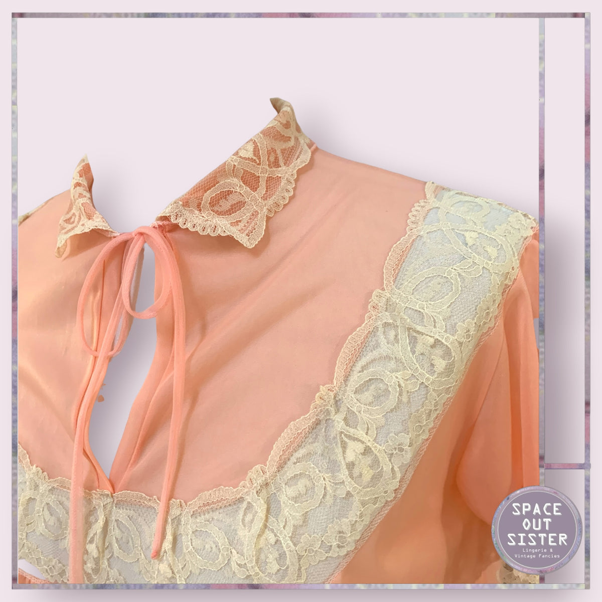 Vintage Lace Sleeve Peach Nightdress Bust 44”