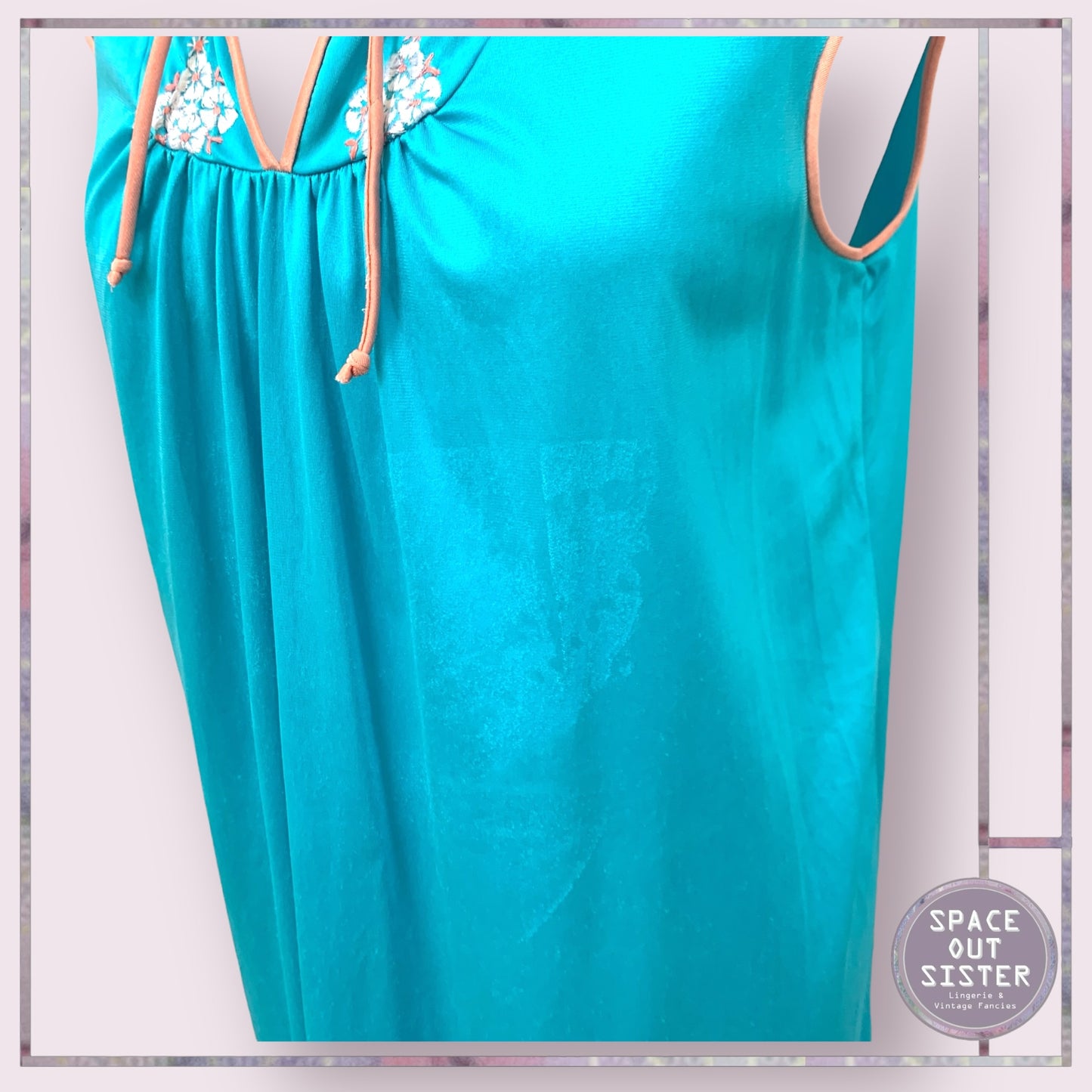 Vintage Turquoise & Orange Nightdress