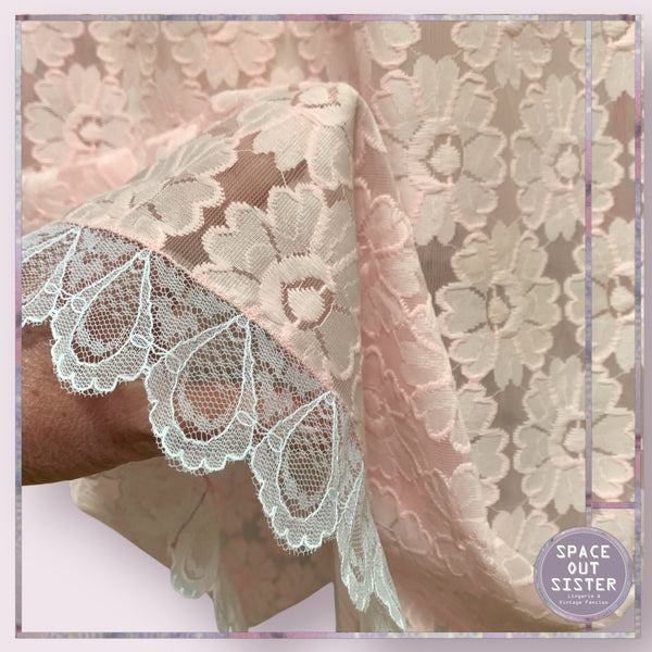 Vintage Floral Peignoir Set