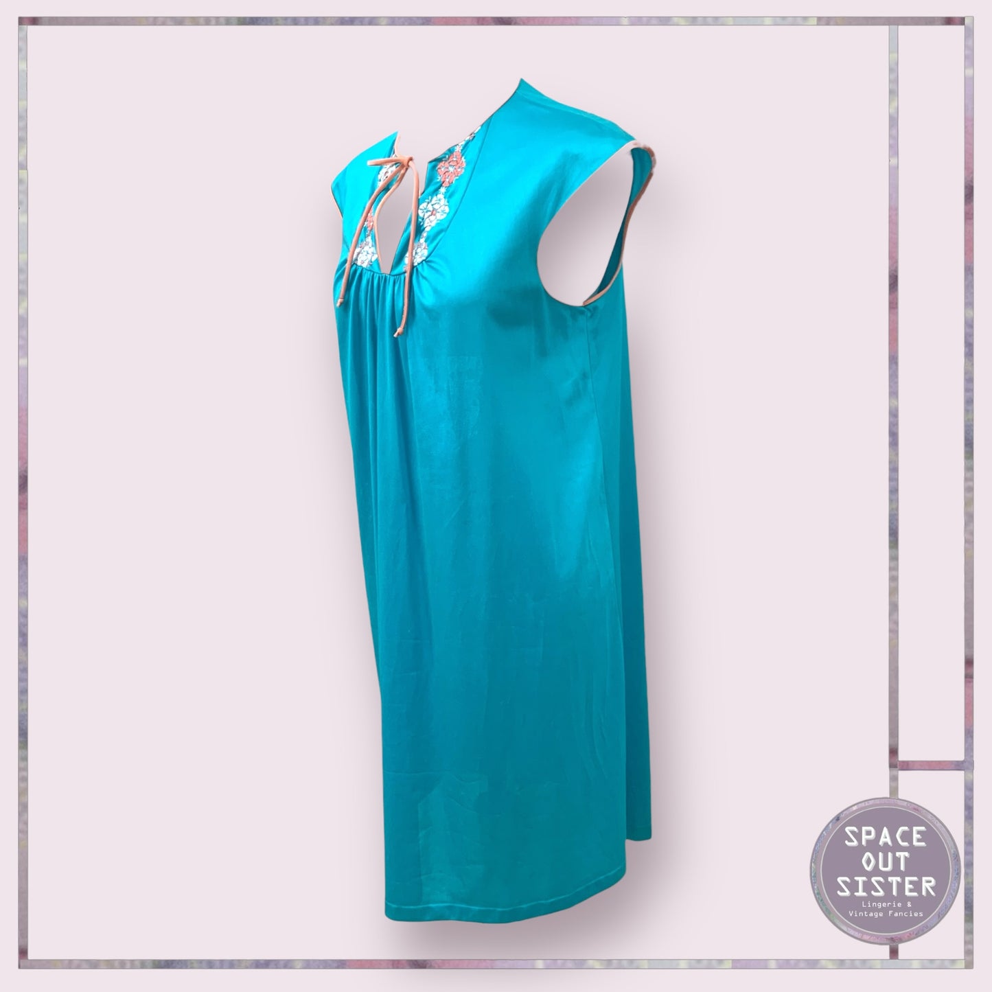 Vintage Turquoise & Orange Nightdress