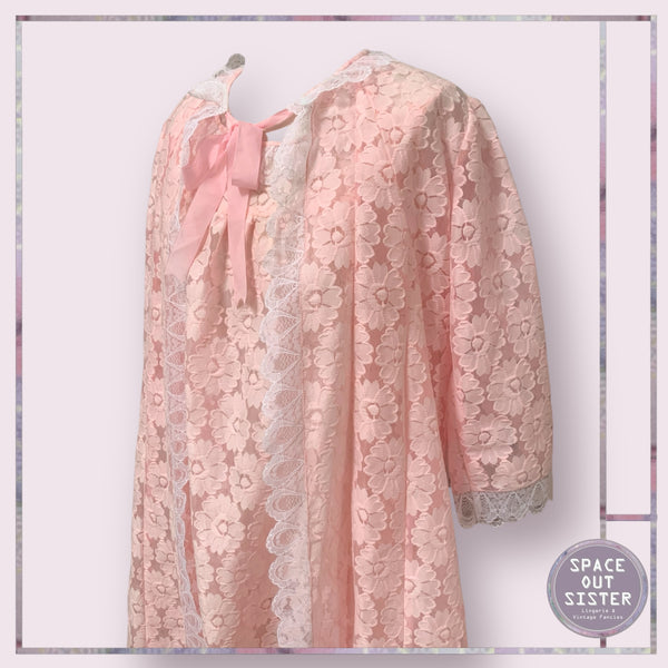 Vintage Floral Peignoir Set