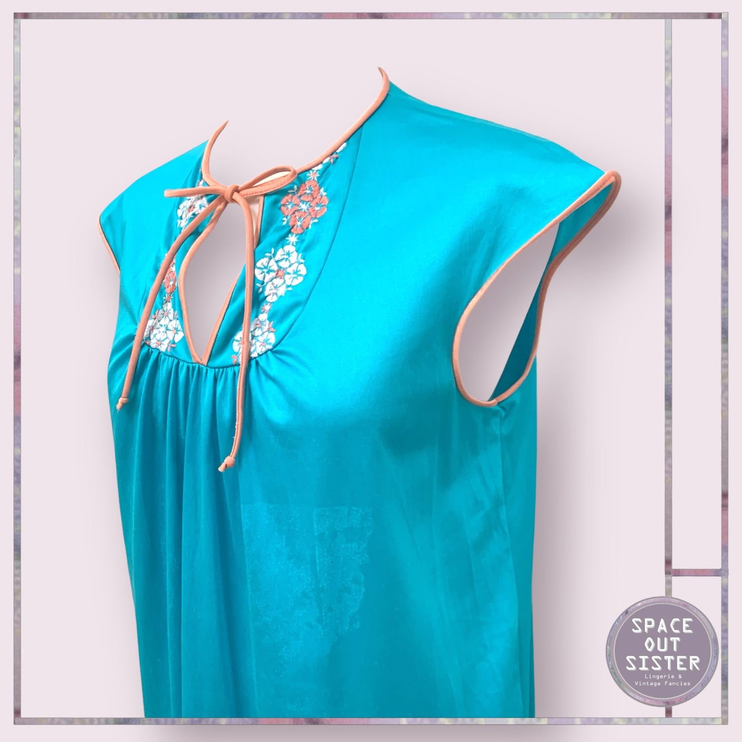 Vintage Turquoise & Orange Nightdress