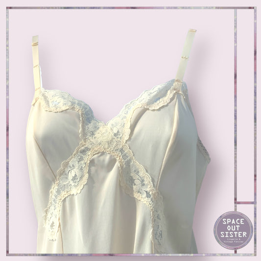Vintage Debenhams Buttercream Slip