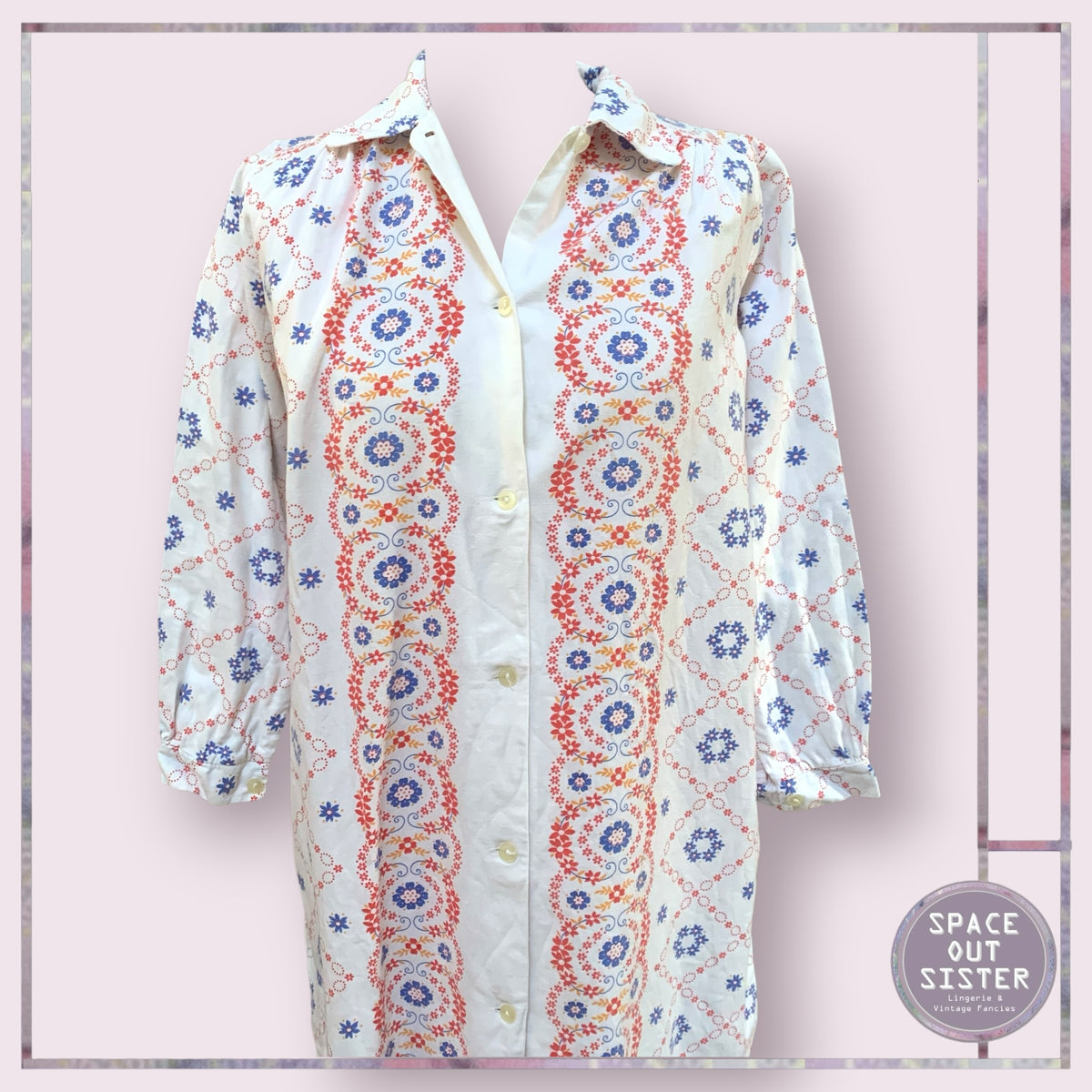 Vintage Blue & Red Bloom Nightshirt Bust to 38”