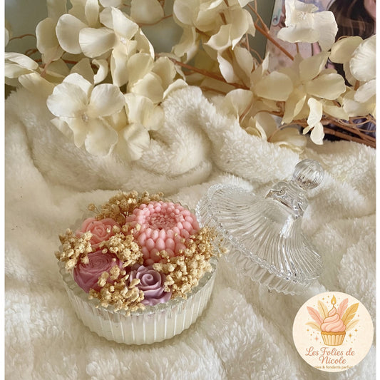 New Eternal Flower Candle by Les Folies de Nicole